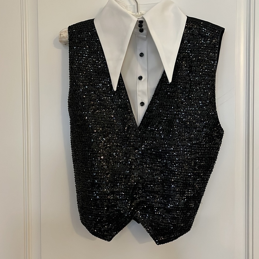 Tan Chho By Krishma Overseas black beaded vest